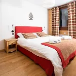 Appartement Le Paradis 18b - Year
