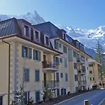 Le Paradis 18b - Year *